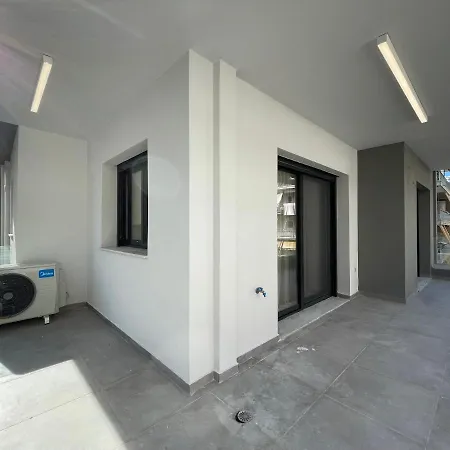 Apartment Modern Near Marina Flisvos Athens
