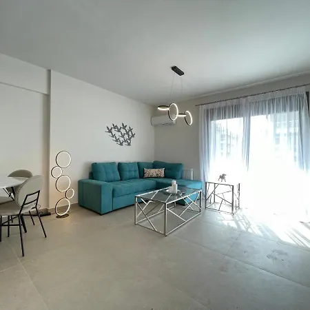 Apartament Modern Near Marina Flisvos